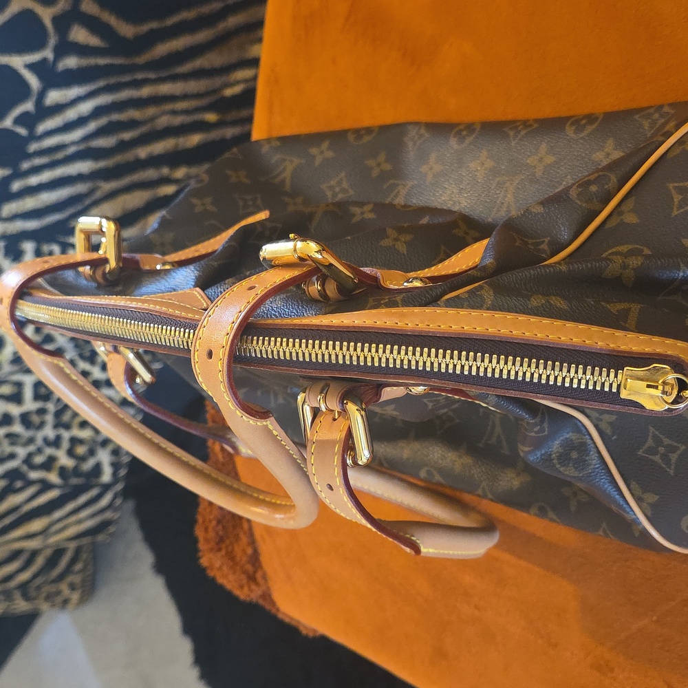 Excellent Preowned Condition Louis Vuitton TROVOLI Brown and Tan Shoulder Bag - Picture 9 of 17